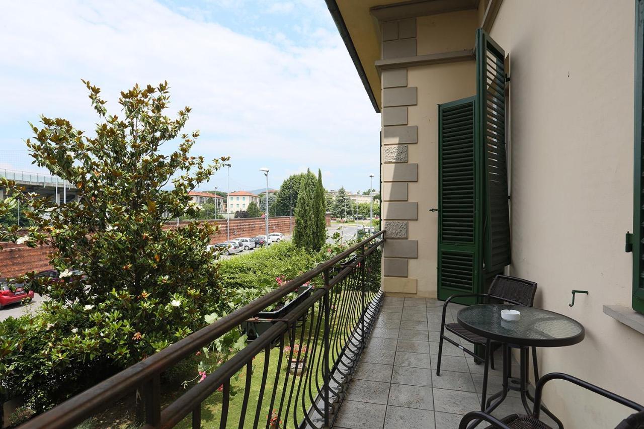 Suite mit Gartenblick